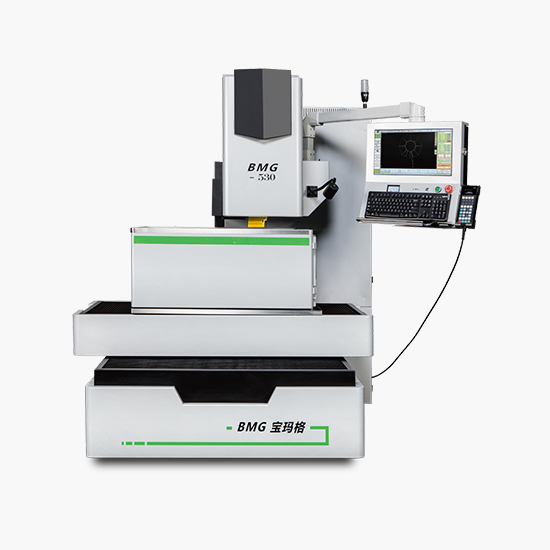 BMG530BWT